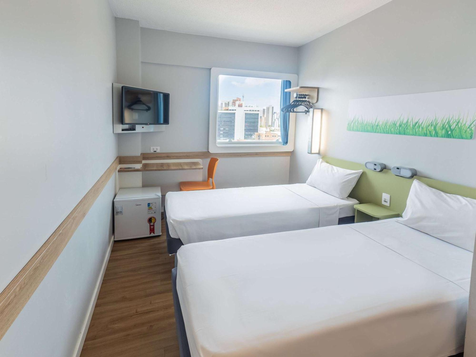 Ibis Budget Fortaleza Praia De Iracema Zewnętrze zdjęcie